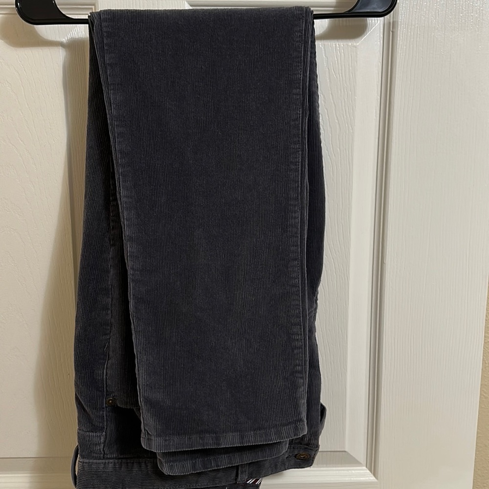 Jos. A. Bank tailored fit 40w 32l gray men’s pants